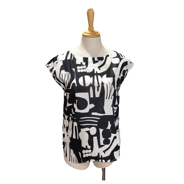 Origami Doll Lindsay Black & White Abstract Top