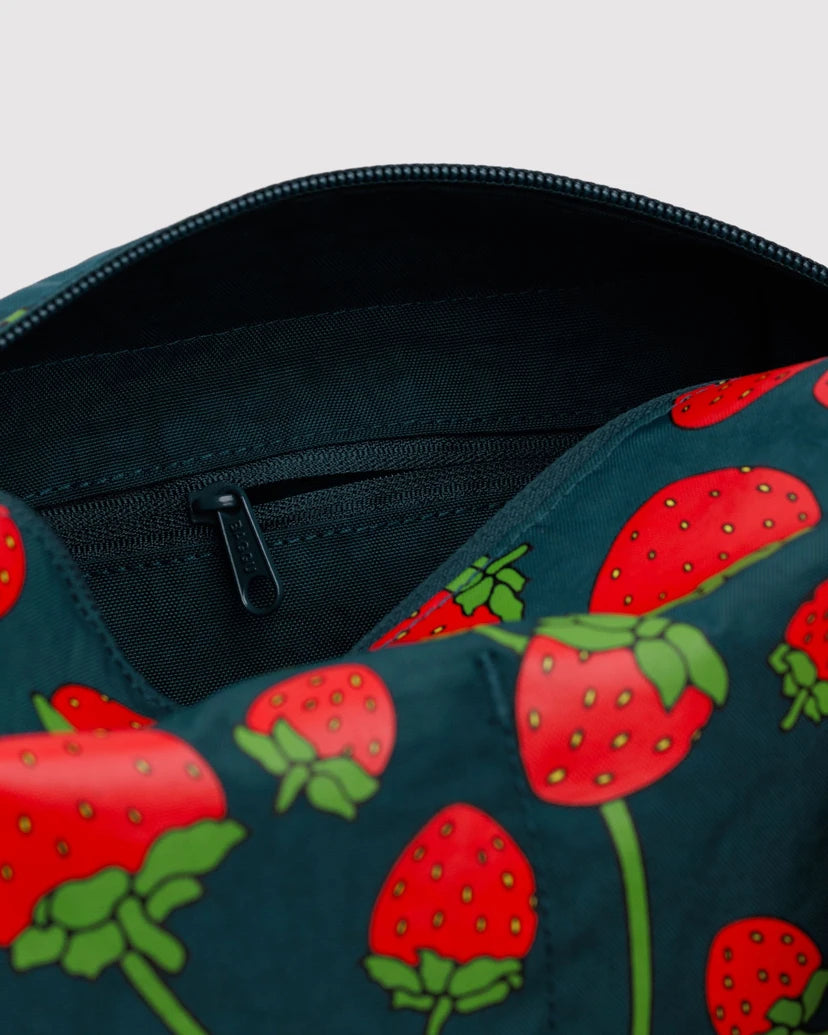 Baggu Dopp Kit - Strawberry Blossom