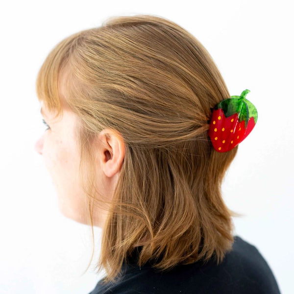 Jenny Lemons Midi Strawberry Hair Claw