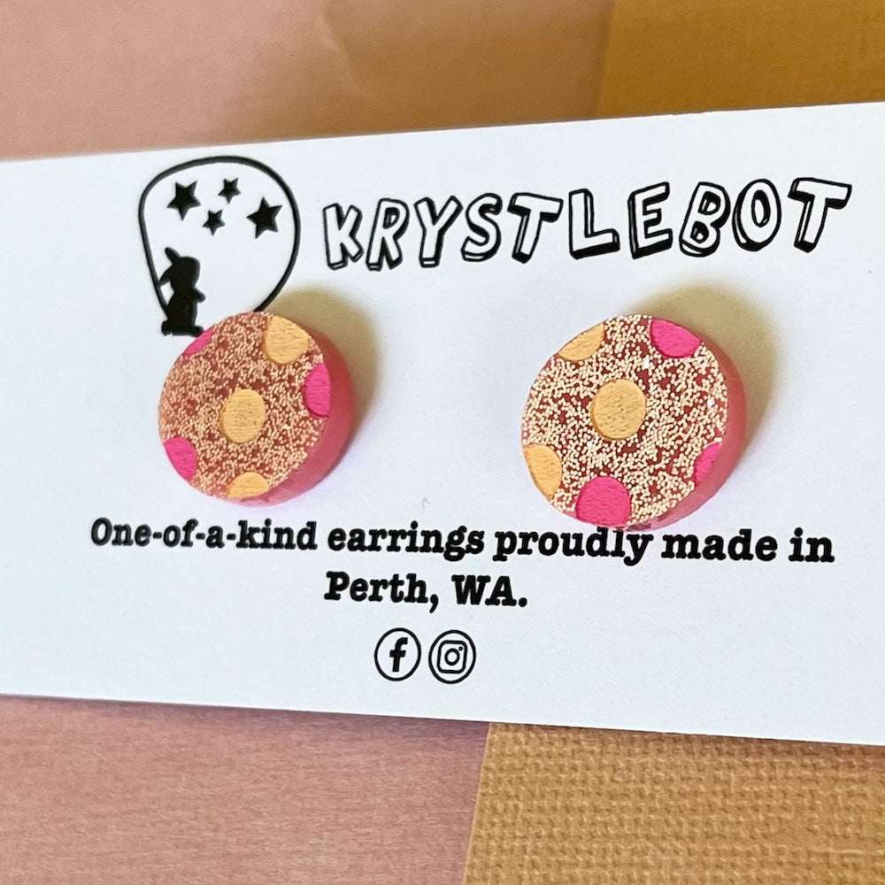 Ruck Rover Krystlebot Spotty Oval Studs - Pink/Peach – Ruck Rover General Store