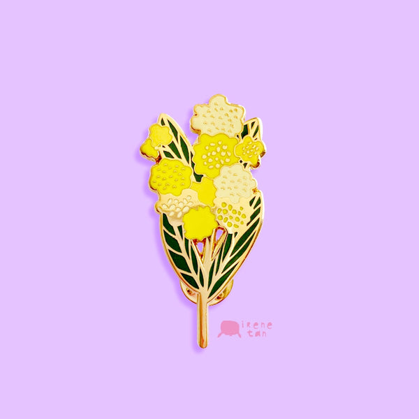 Missy Minzy Wattle Pin