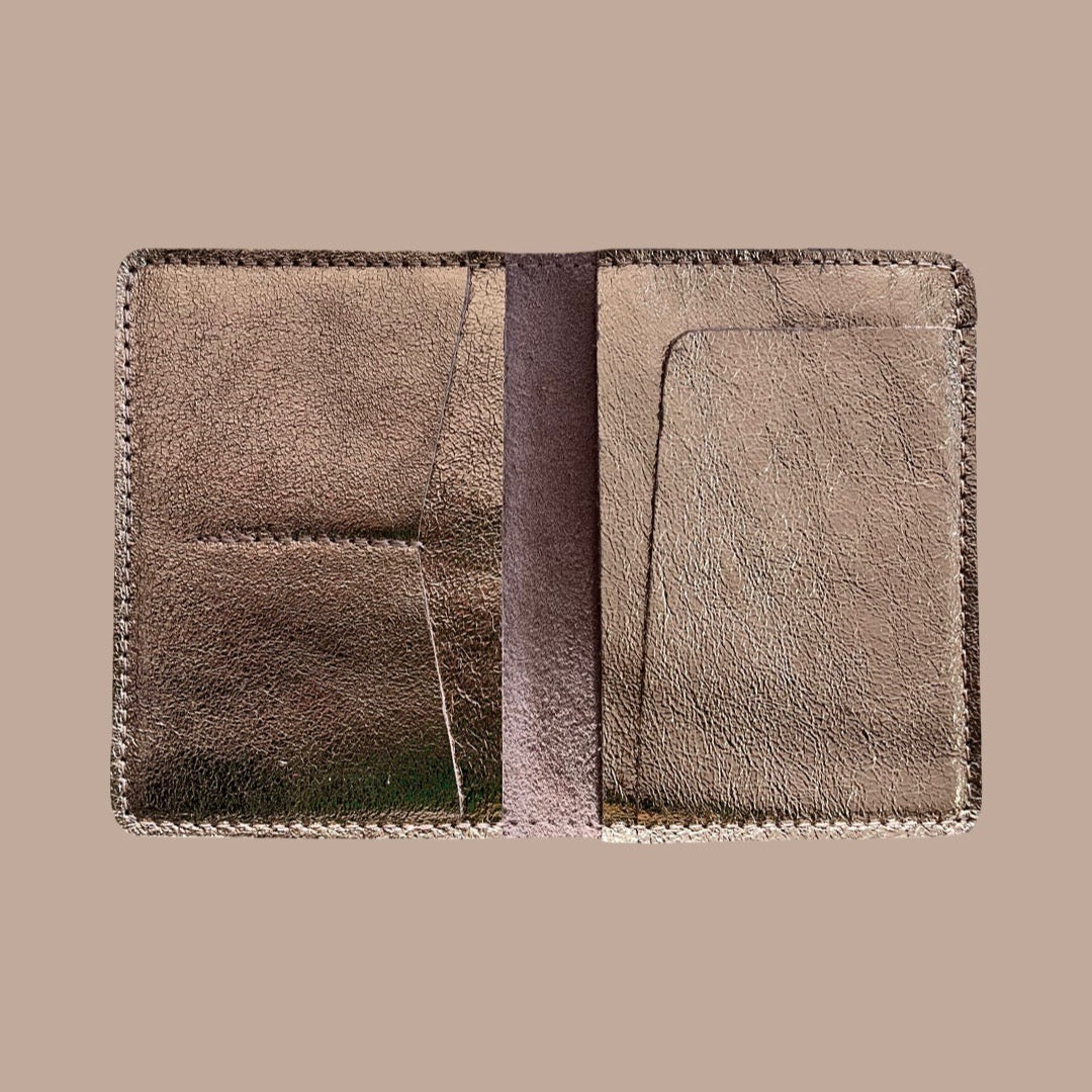 Royal Marais Leather Passport Holder