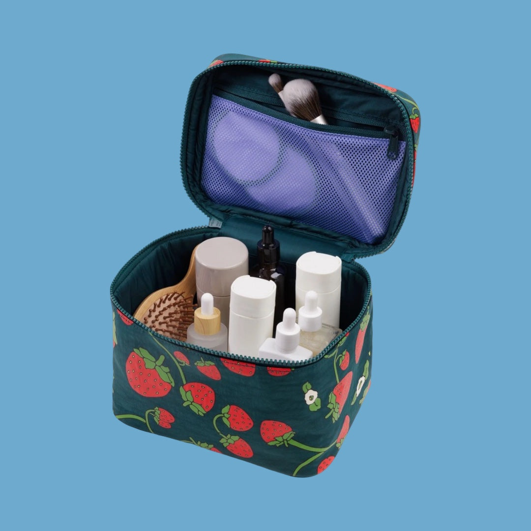 Baggu Large Cosmetic Case - Strawberry Blossom