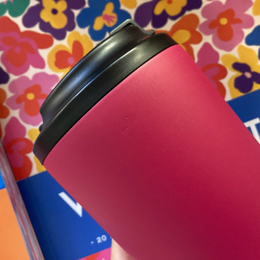 IMPERFECT: Fressko Grande Reusable Coffee Cup - 16oz in Rouge