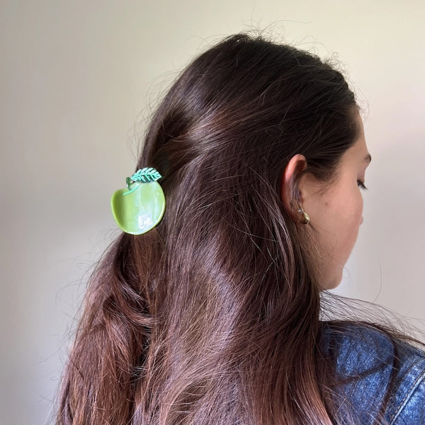 Jenny Lemons Midi Apple Hair Claw