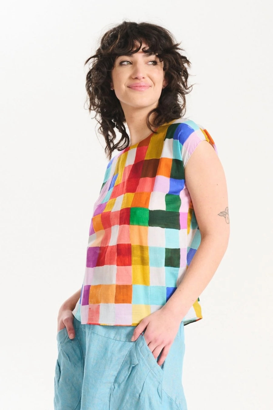 Olga de Polga Tessera Medina Tee