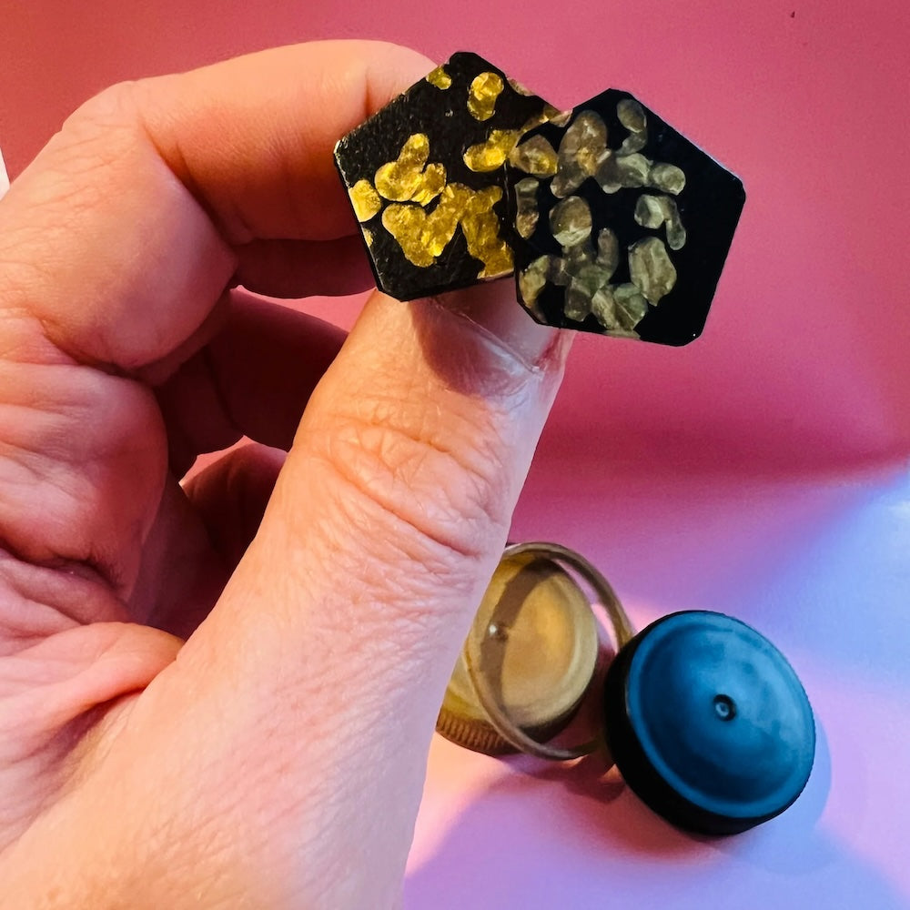 Single Use Multiverse Selma Studs - Black/Gold