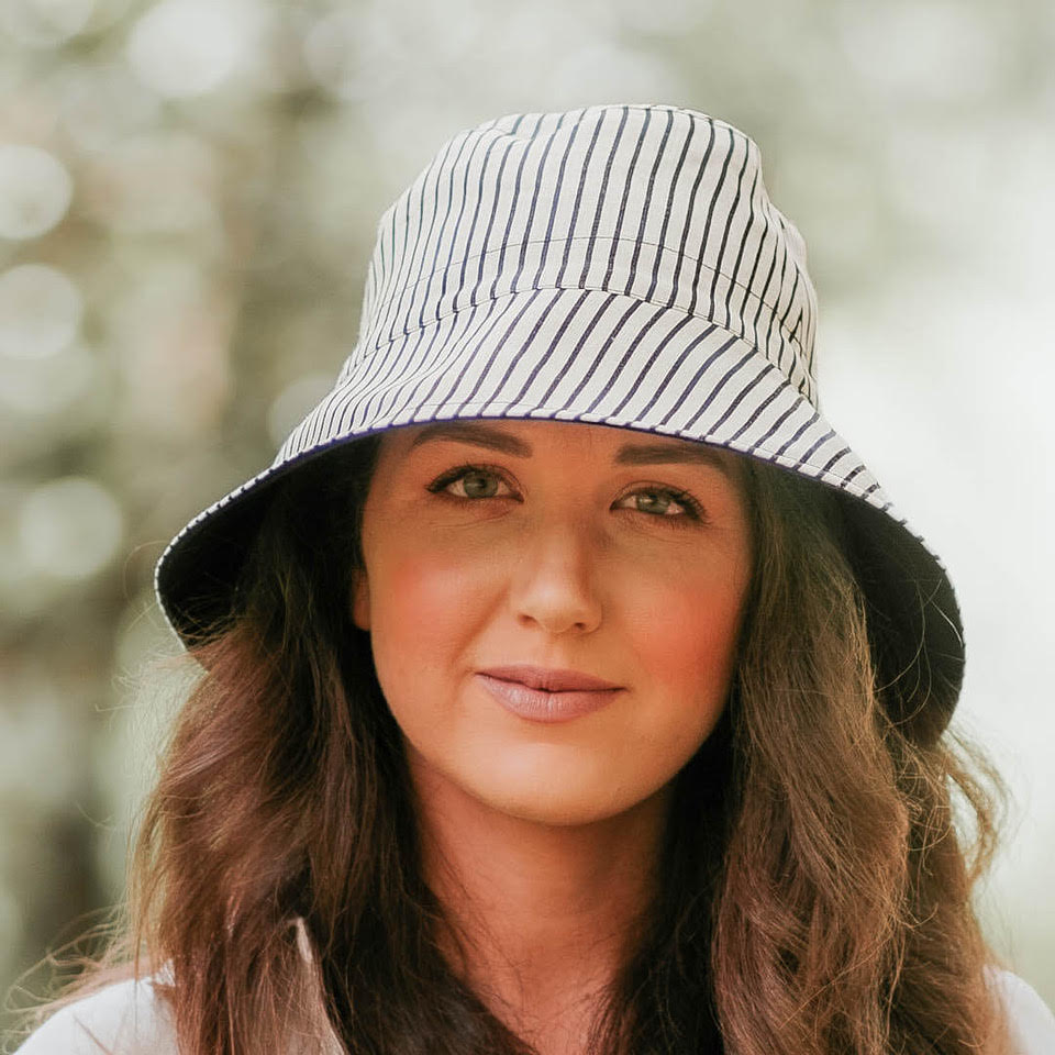 Bedhead Vacationer Reversible Adult Sun Hat - Bobbie / Ebony